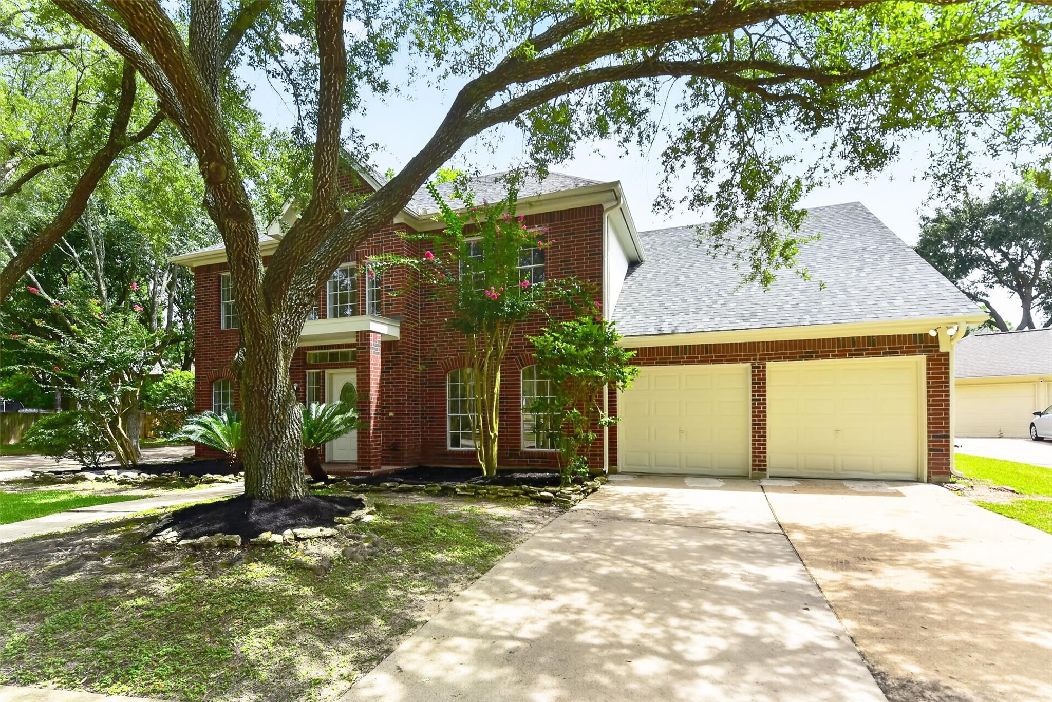 13903 Viewfield Court