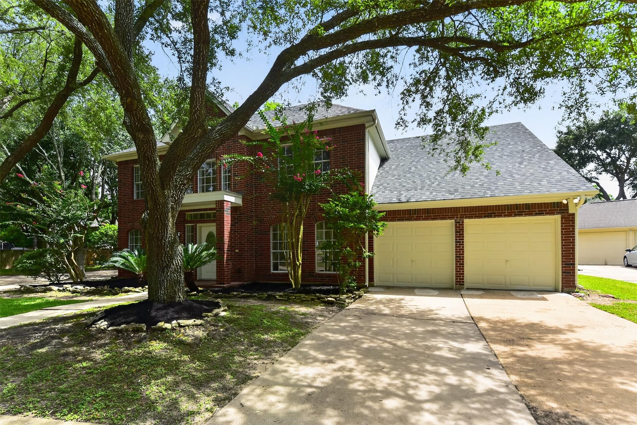 13903 Viewfield Court