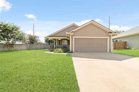 Photo of 310 Regal Court, Bellville, TX 77418 (MLS # 45825149)
