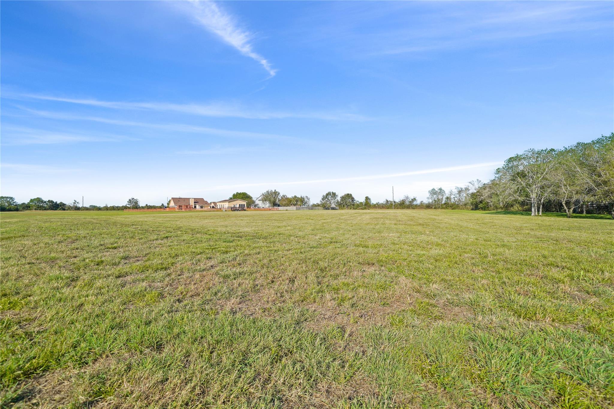 4918 Brazos Lakes Drive