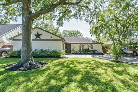 Photo of 22203 Fincastle Drive, Katy, TX 77450 (MLS # 82996598)