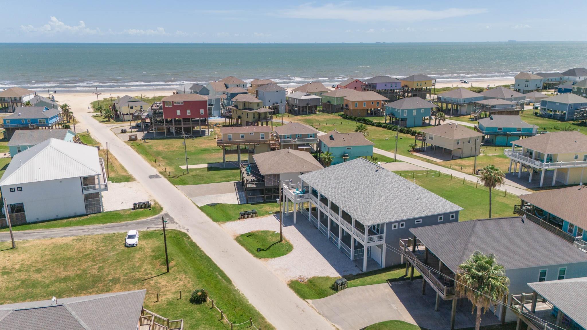 937 S Cove