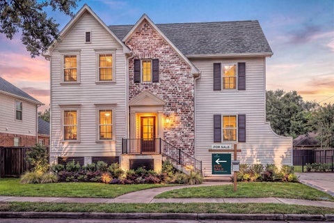 Photo of 4300 Darsey Street, Bellaire, TX 77401 (MLS # 90328633)