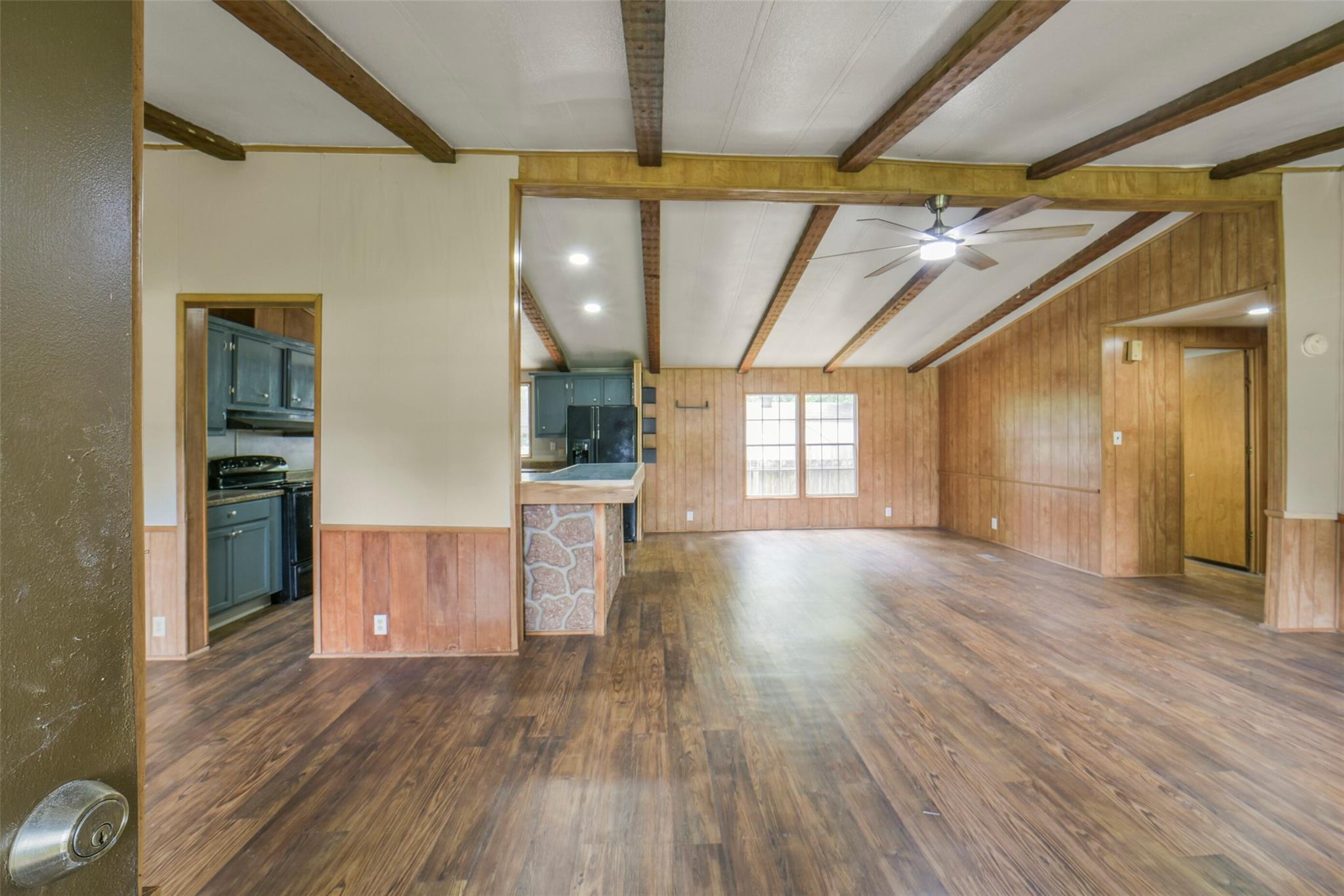 11023 Forrest Valley