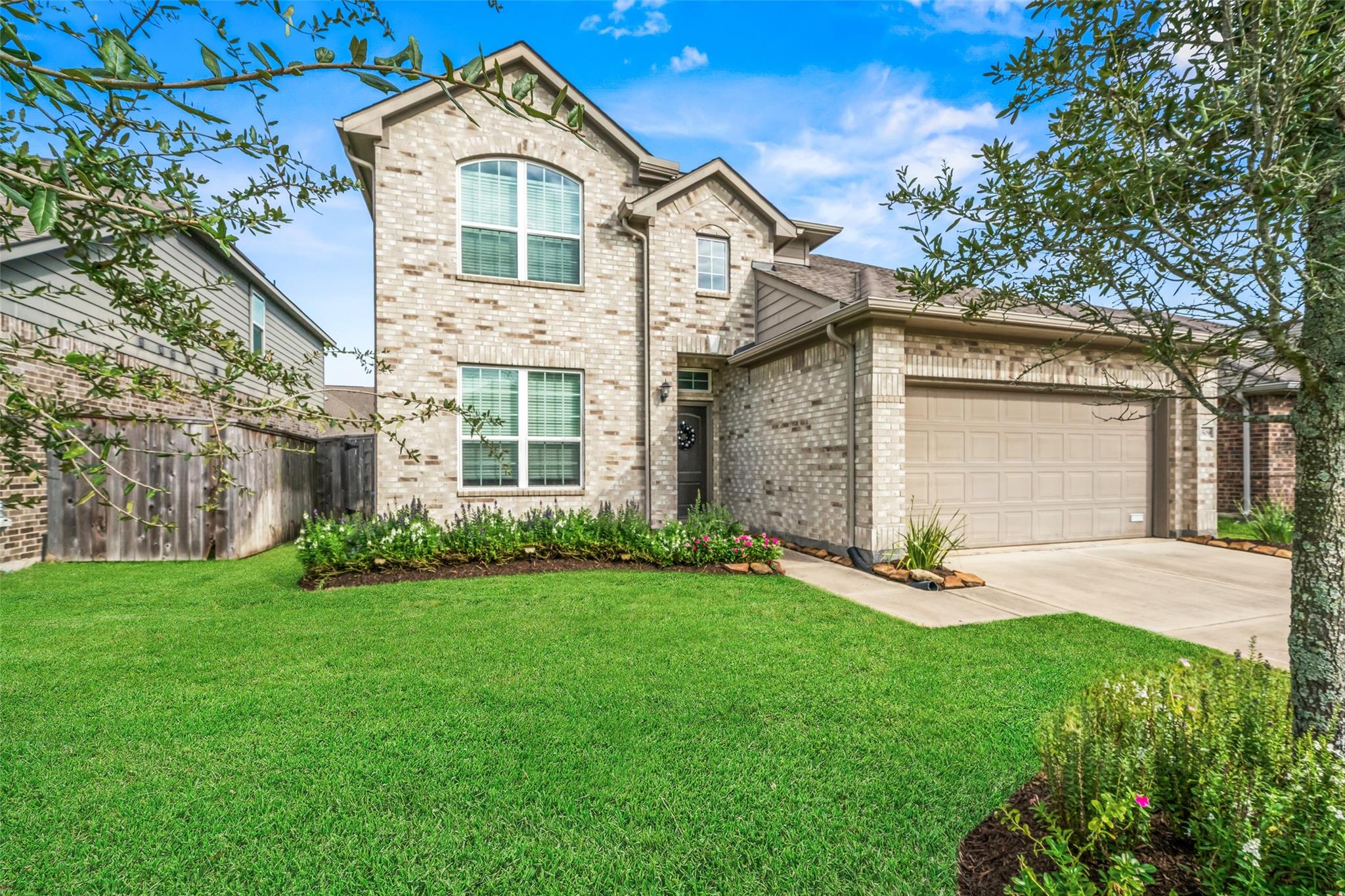 4509 Whitehaven Pine Way
