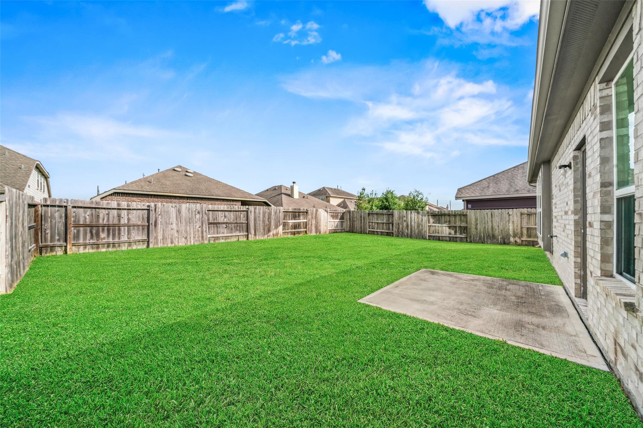 4509 Whitehaven Pine Way