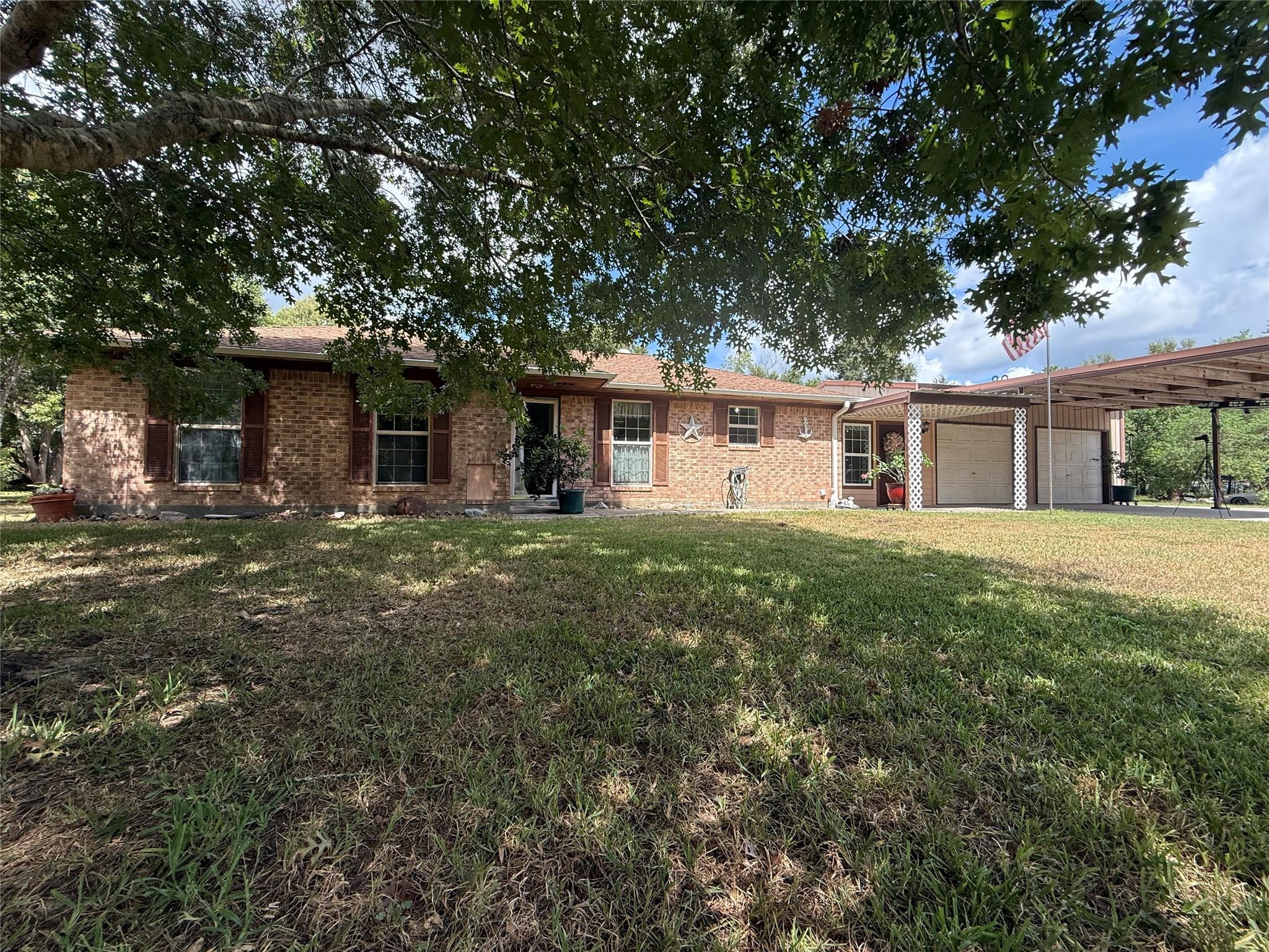 409 Lee Avenue