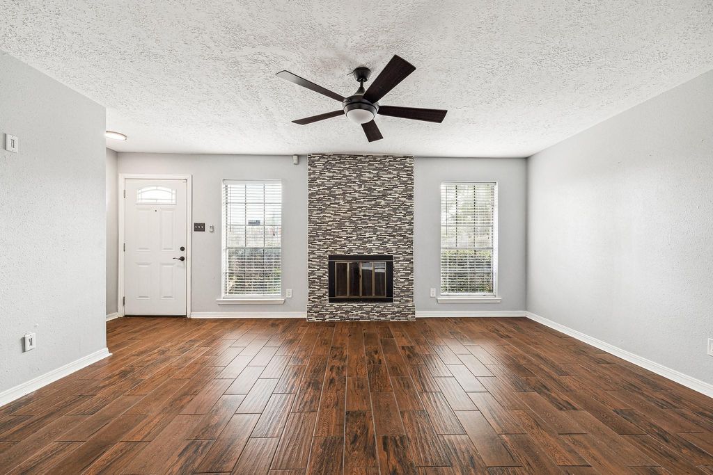 Photo of 3013 Bee Cave Drive, Missouri City, TX 77459 (MLS # 82005991)