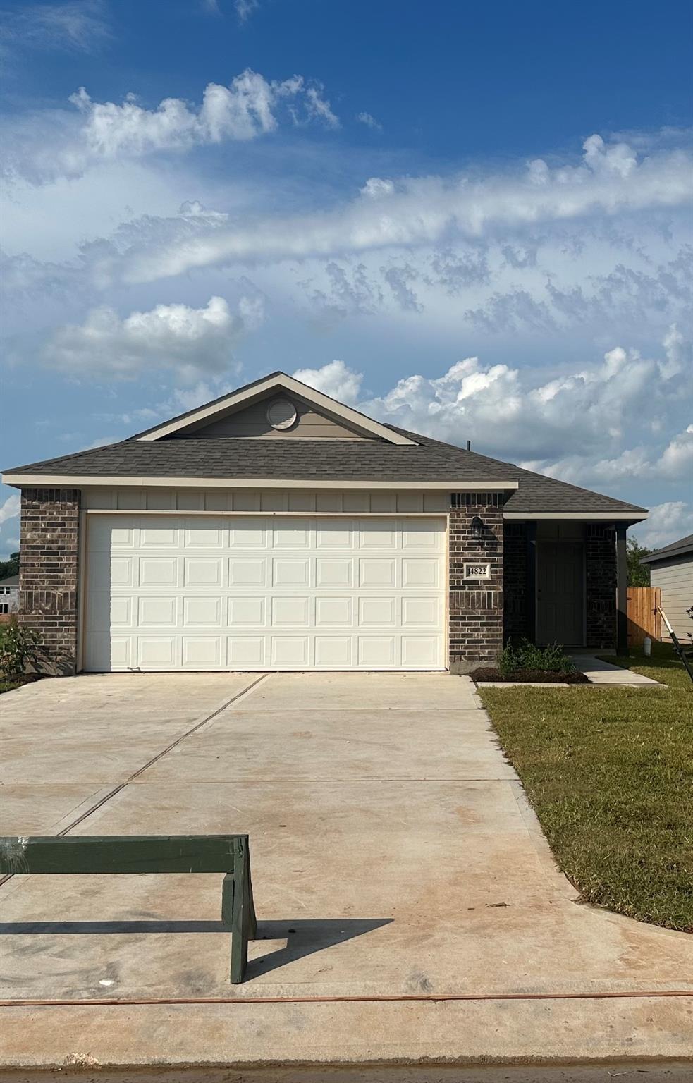 14822 Archer Court