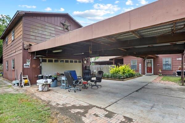 4902 Magnolia Lane
