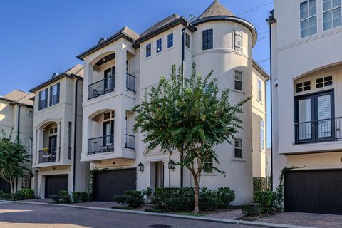 10929 Upland Park Houston TX 77043