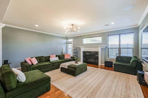 Photo of 1325 Dorothy Street, Houston, TX 77008 (MLS # 9431161)