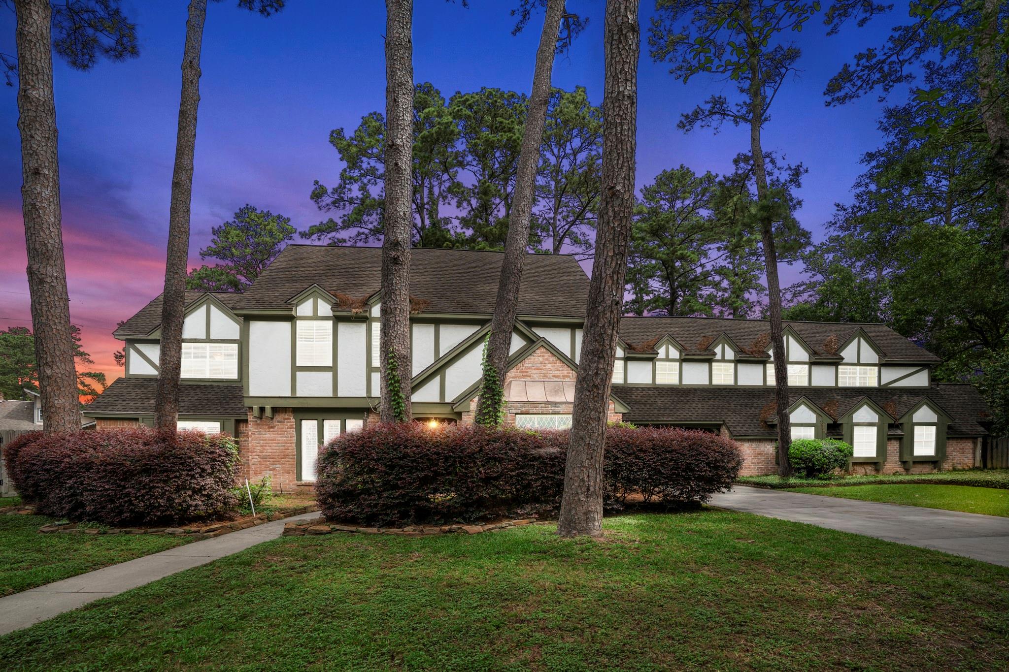 17214 Hill View Lane