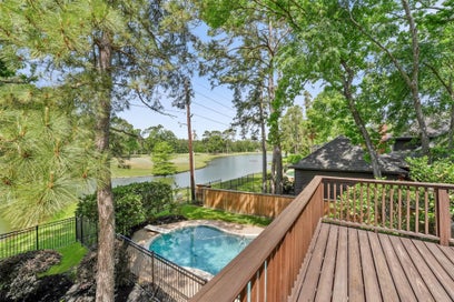 2023 Forest Garden Drive Kingwood TX 77345