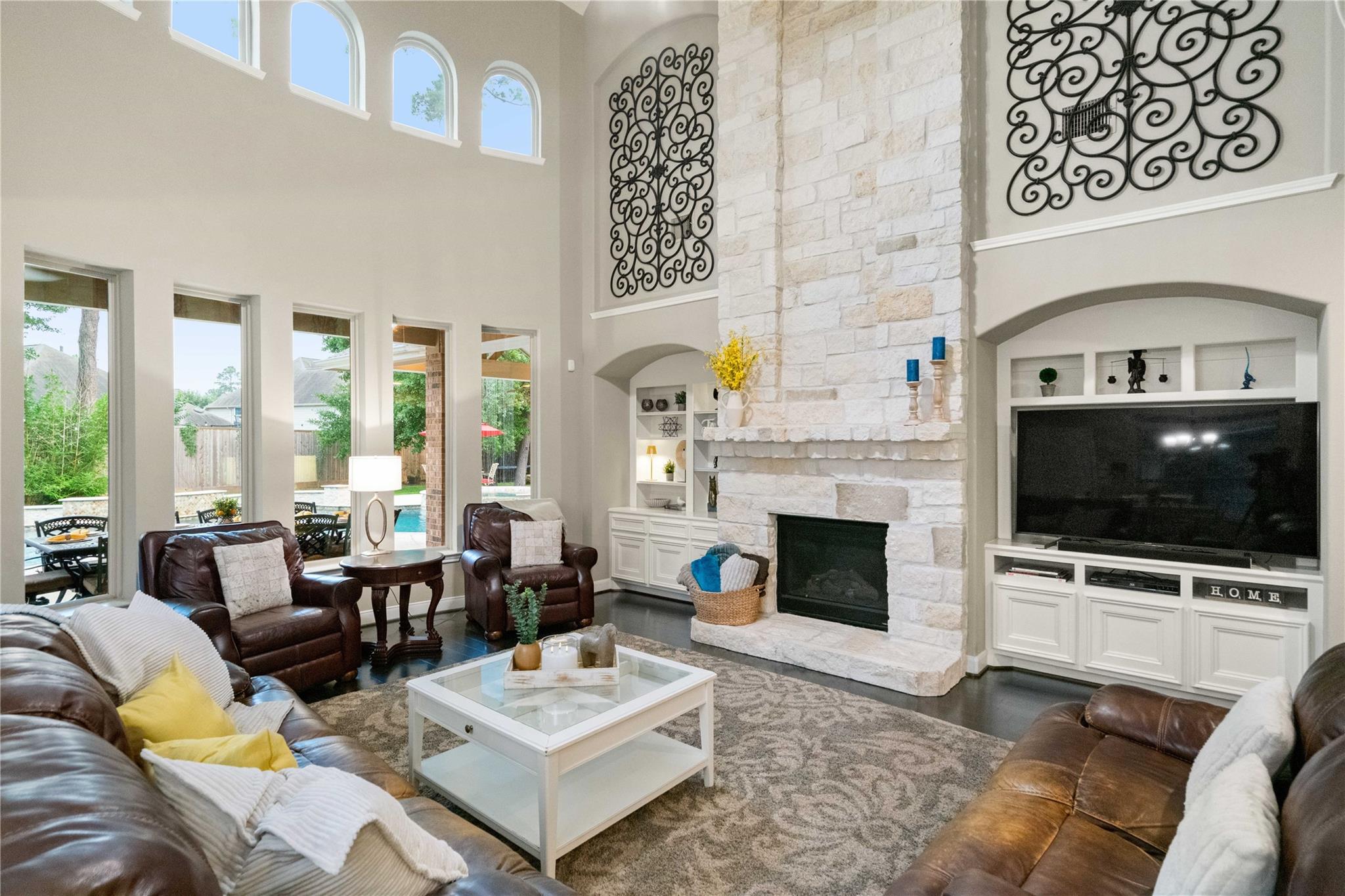 13851 Oak Fair Bend