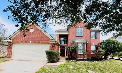 Photo of 13703 Midfield Glen Court, Houston, TX 77059 (MLS # 40574769)