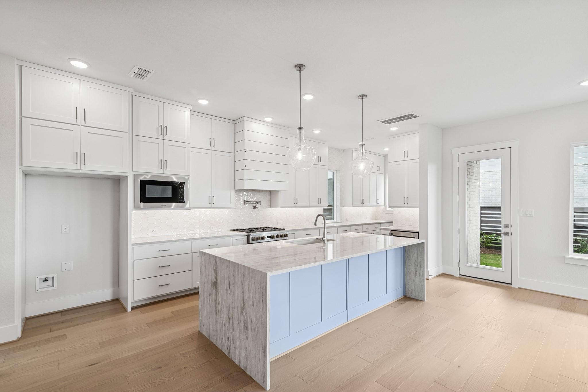 19815 Moonflower Meadow Street