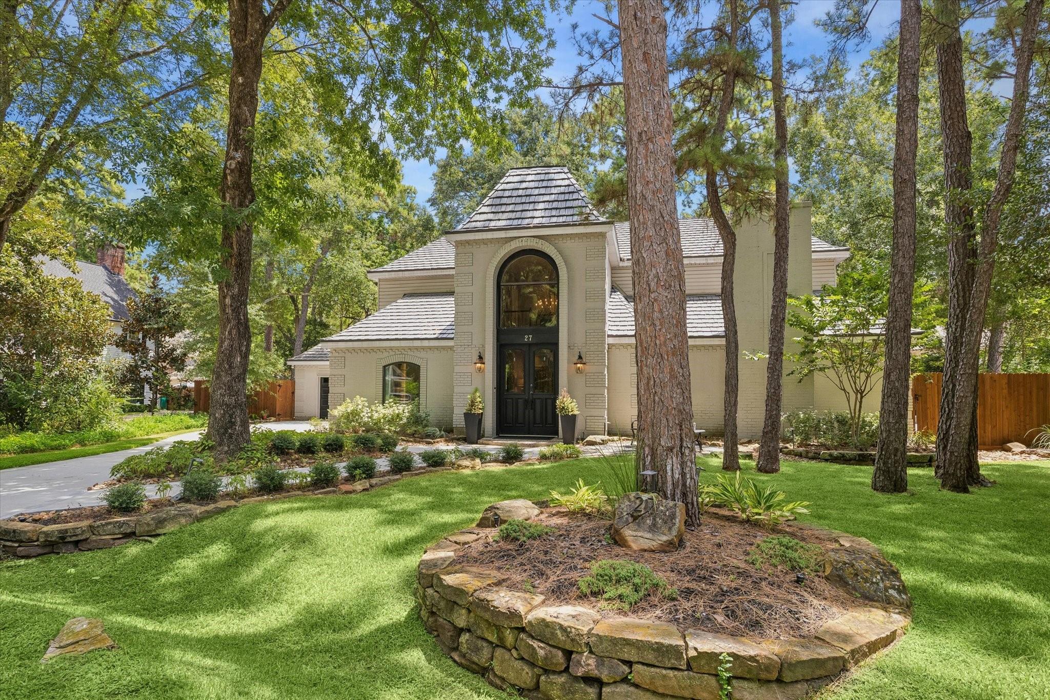27 Cedarwing Lane