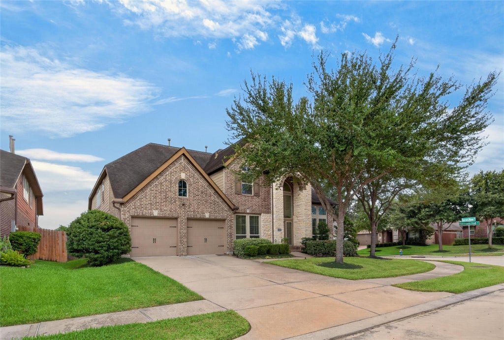 Photo of 3505 Harvest Moon Lane, Pearland, TX 77584 (MLS # 47855945)