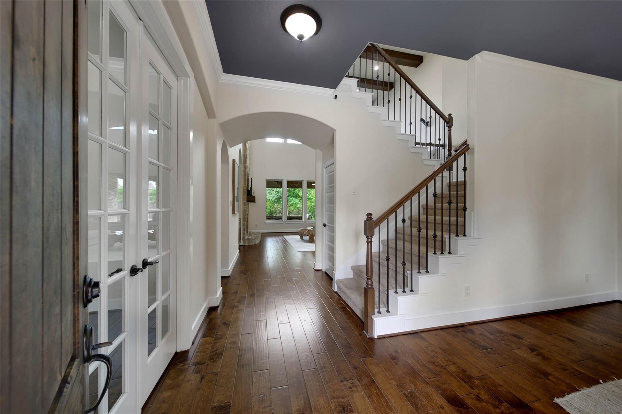 5462 Harvest Oak Landing Drive