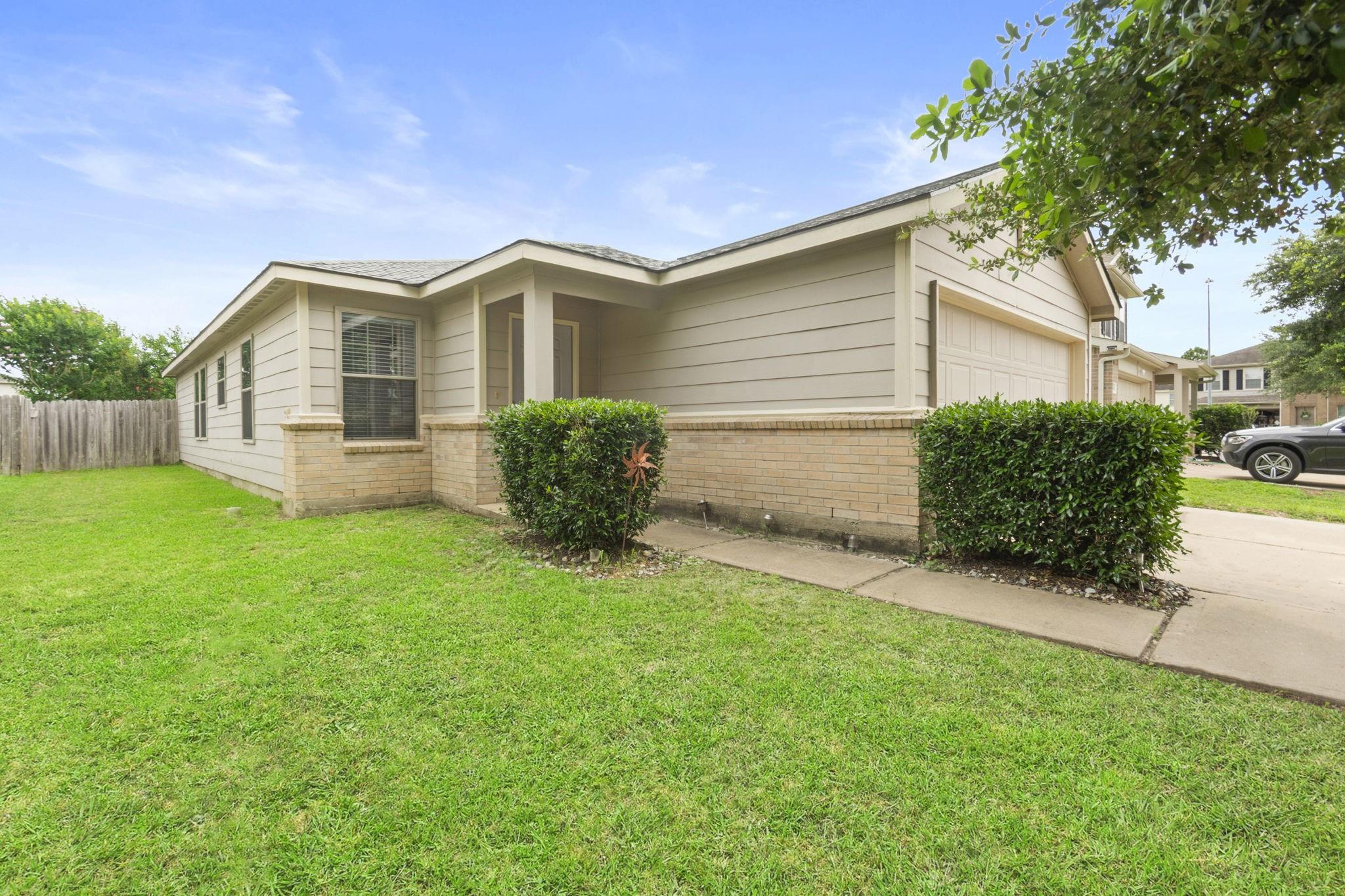 7910 Buffalo View Lane