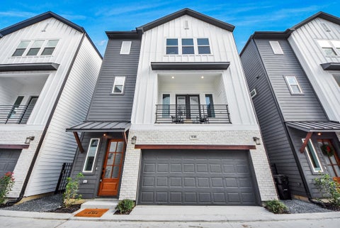 Photo of 929 Fisher Street #F, Houston, TX 77018 (MLS # 14004372)