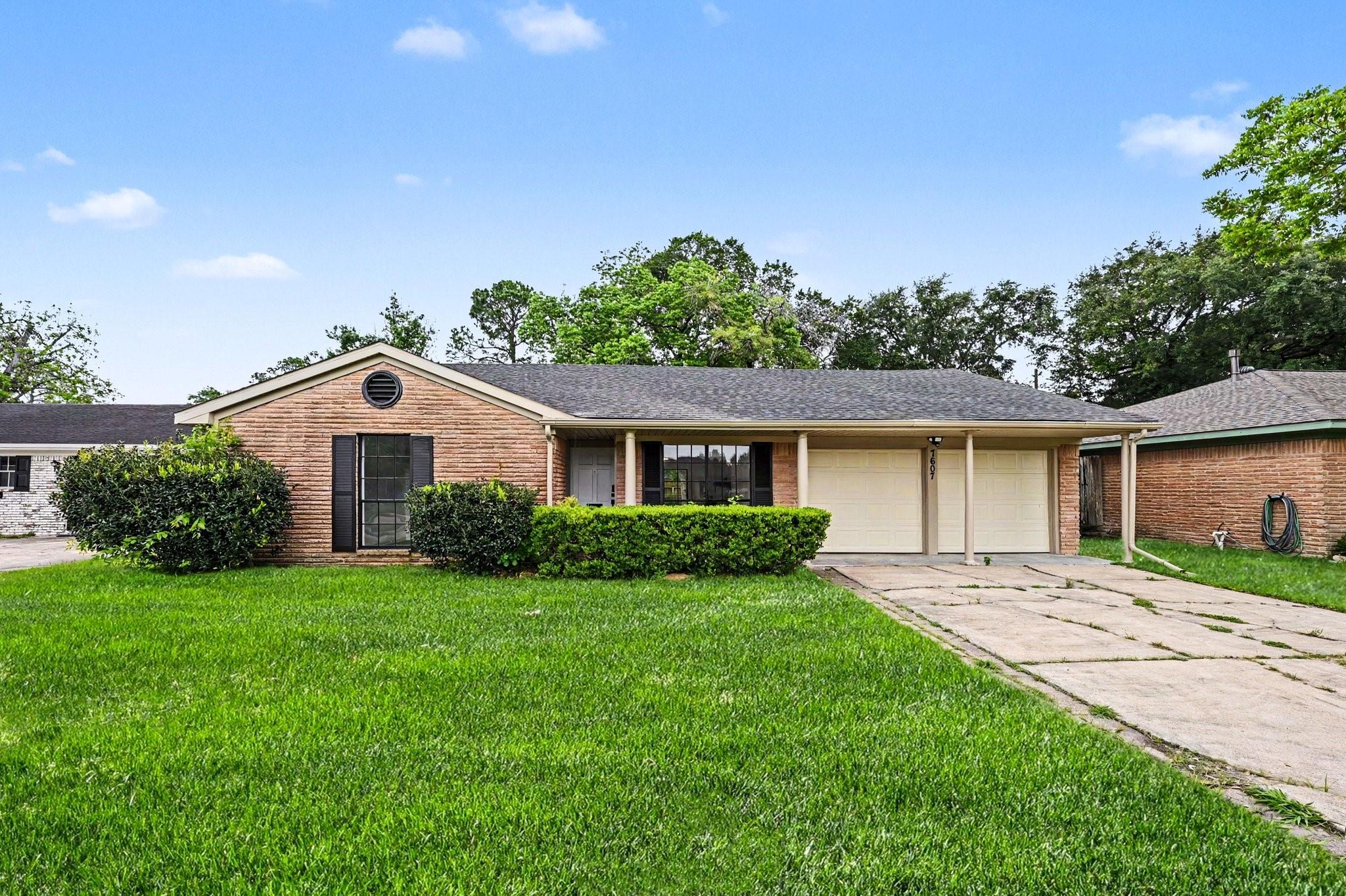 7607 Grape Street