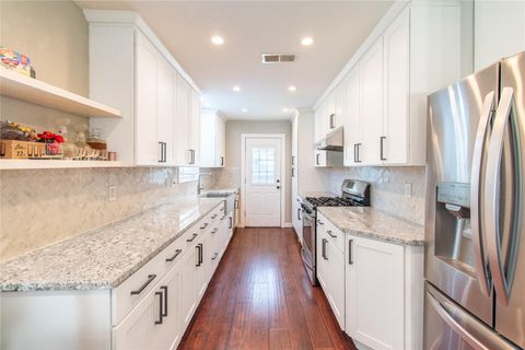 9619 Highmeadow Drive Houston TX 77063