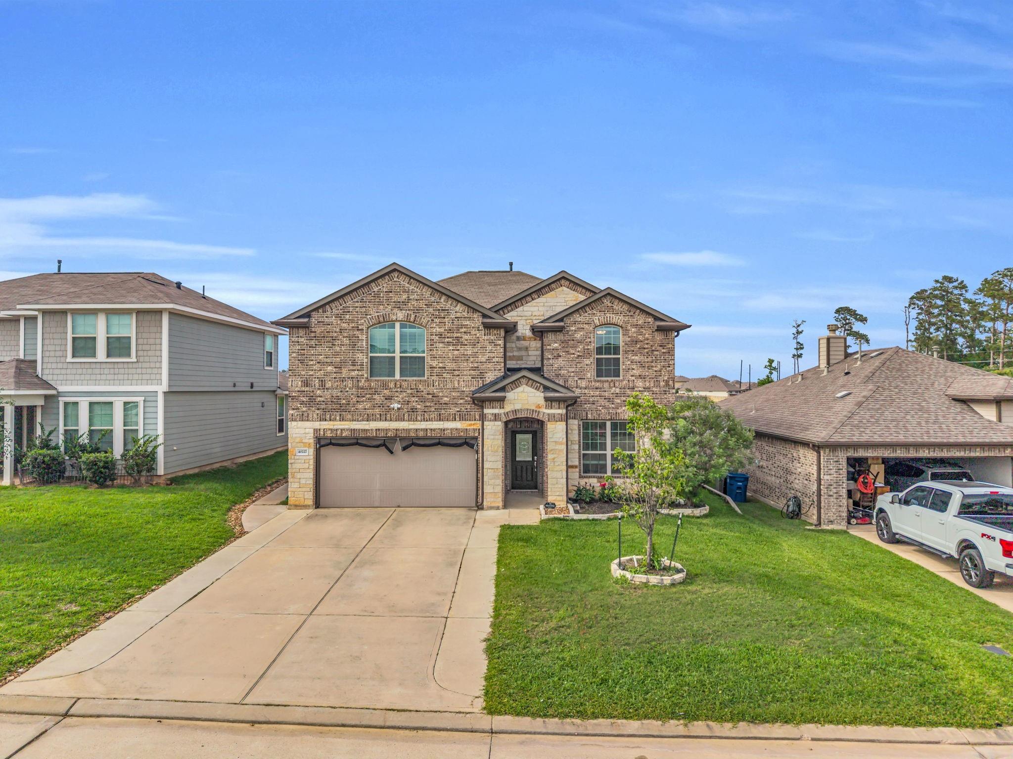 40227 S Hill Pass