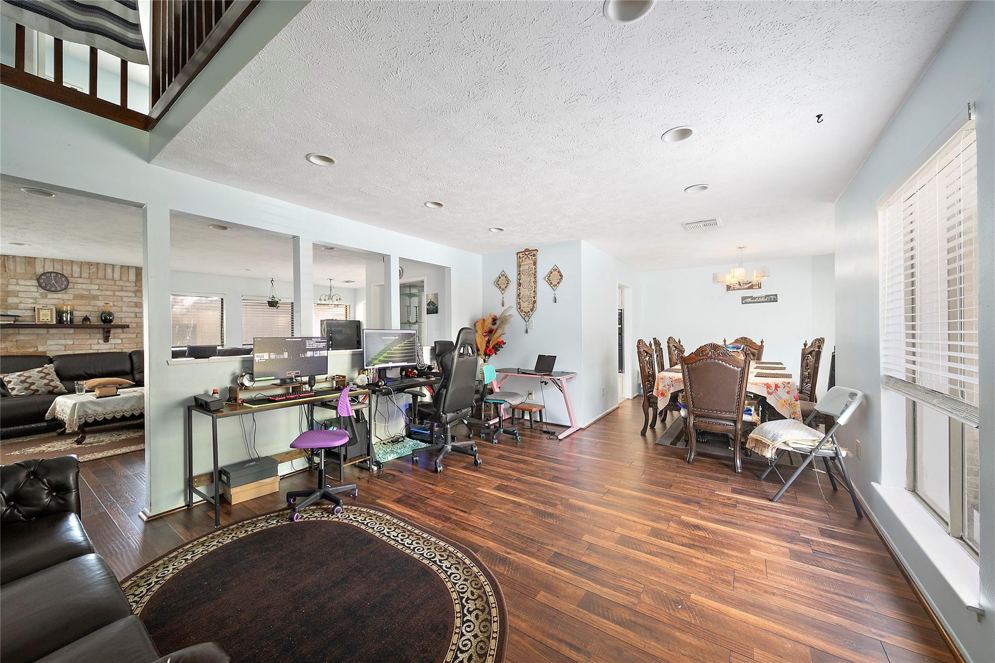 2822 Colonial Drive
