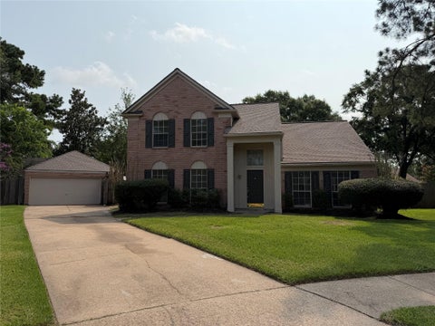 Homes For Sale - 16006 Maple Acres Court<br/> Houston, TX 77095