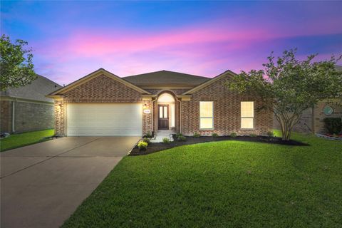 Photo of 15118 Russet Bend Lane, Cypress, TX 77429 (MLS # 97244238)