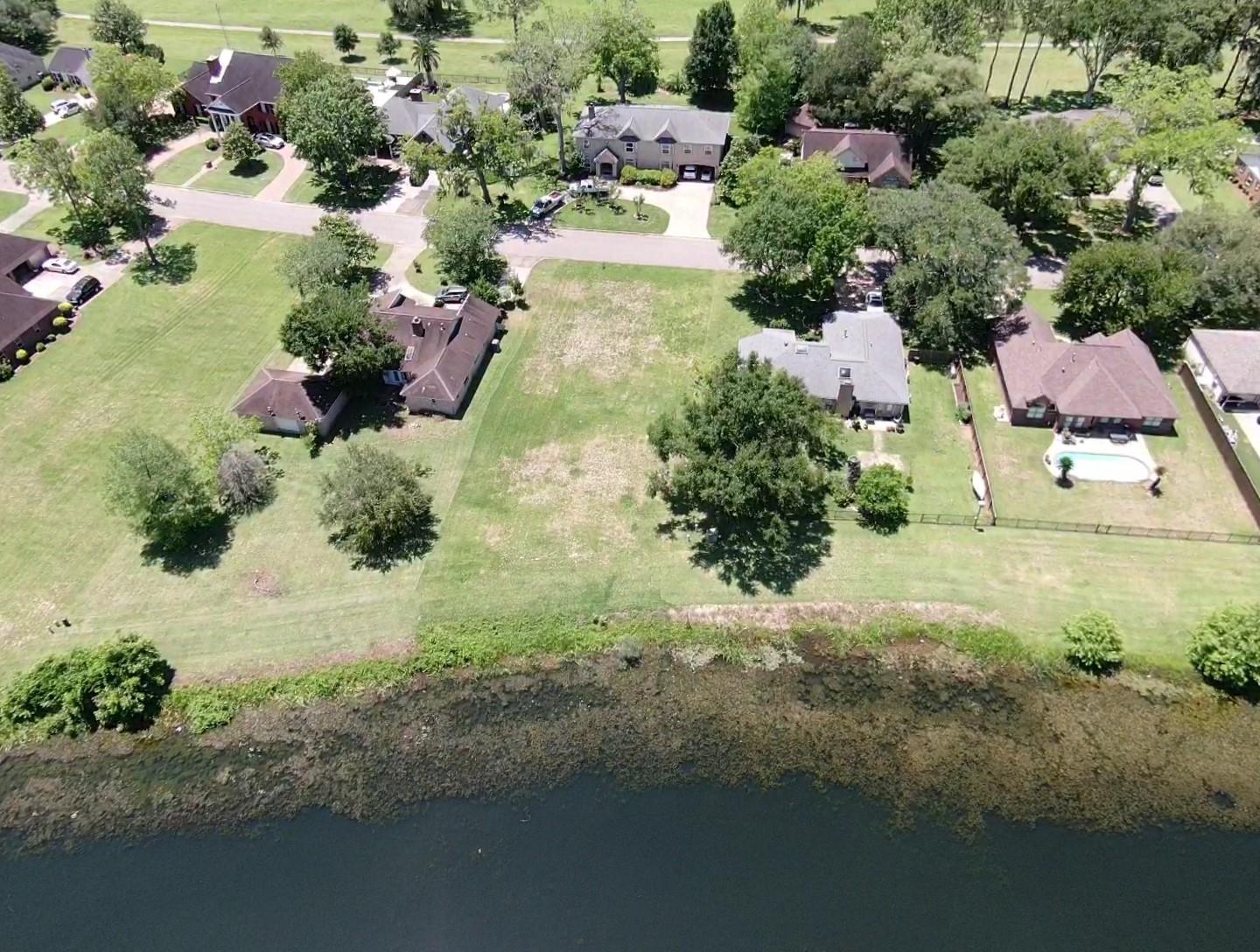 2209 Riverside Drive