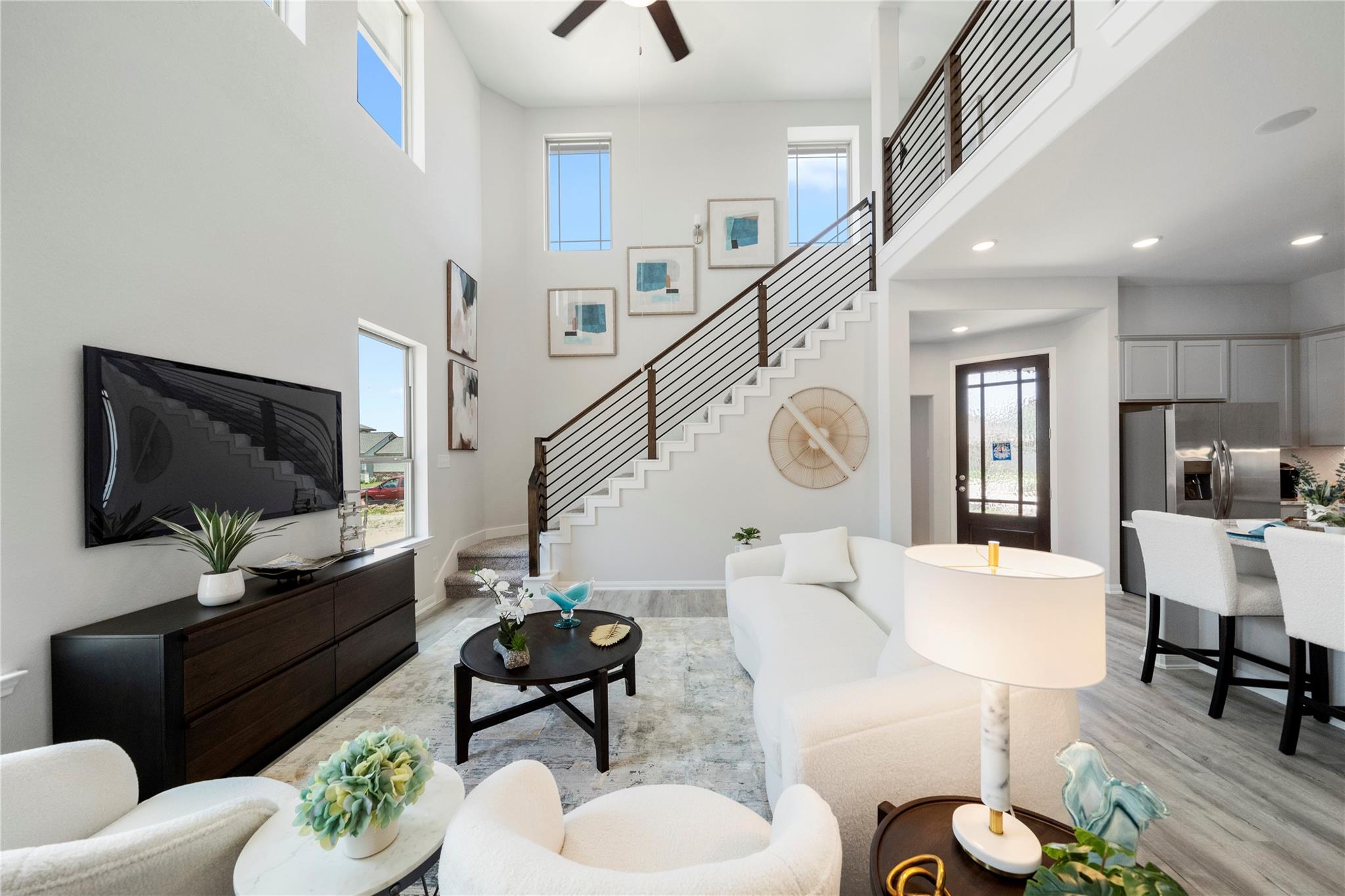 8042 Goliad Way