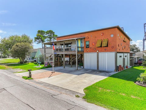 Photo of 3803 Marlin Lane, La Porte, TX 77571 (MLS # 9863123)