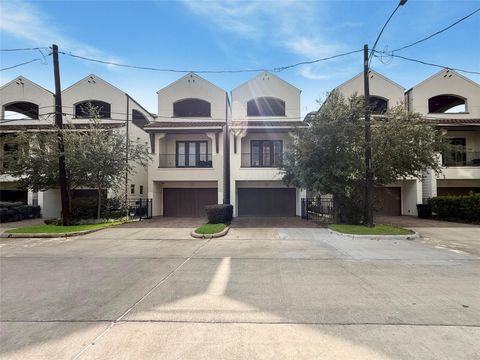 Photo of 3711 Newhouse Street, Houston, TX 77019 (MLS # 9289502)
