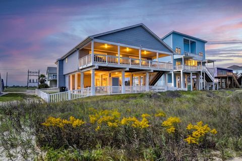 Photo of 21328 Gulf Drive, Galveston, TX 77554 (MLS # 22483759)
