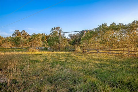 Vacant Land For Sale - 2830 County Road 290<br/> Angleton, TX 77515