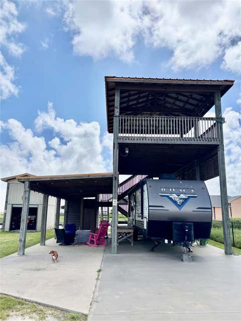 Photo of 1311 Mabry Street, Gilchrist, TX 77617 (MLS # 43444183)