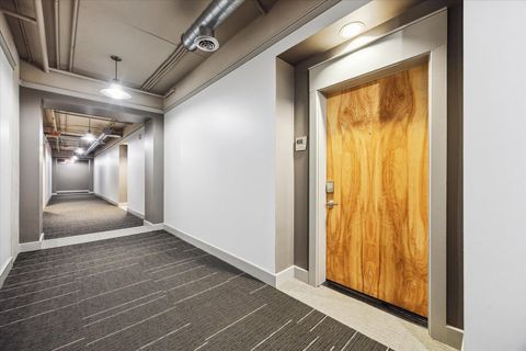 Photo of 1901 Post Oak Boulevard #408, Houston, TX 77056 (MLS # 76973592)