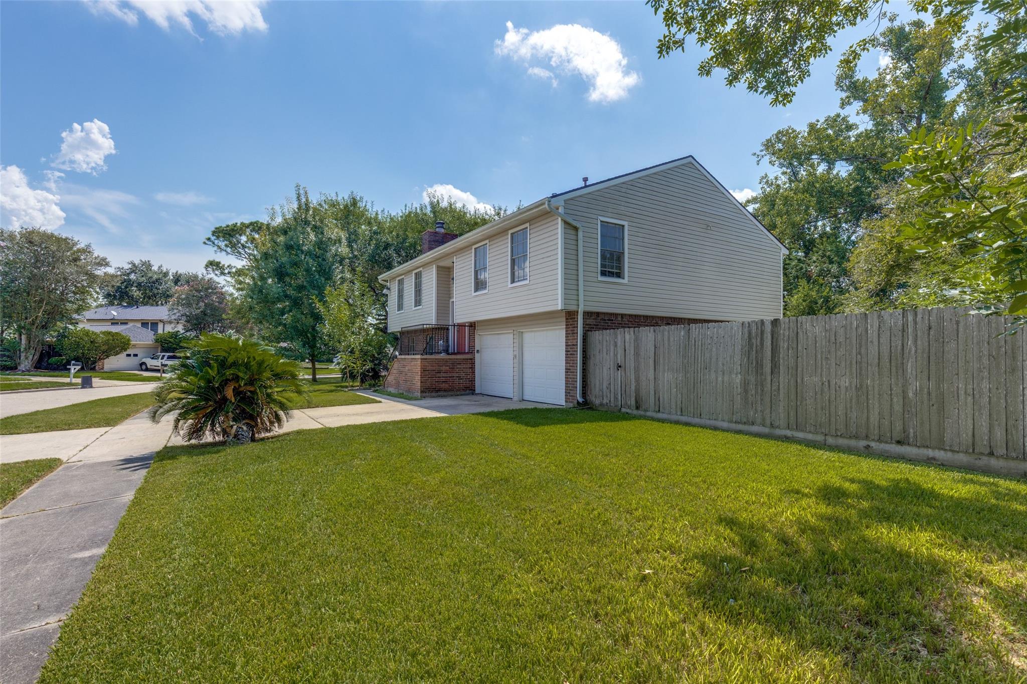 322 Wedgerock Drive