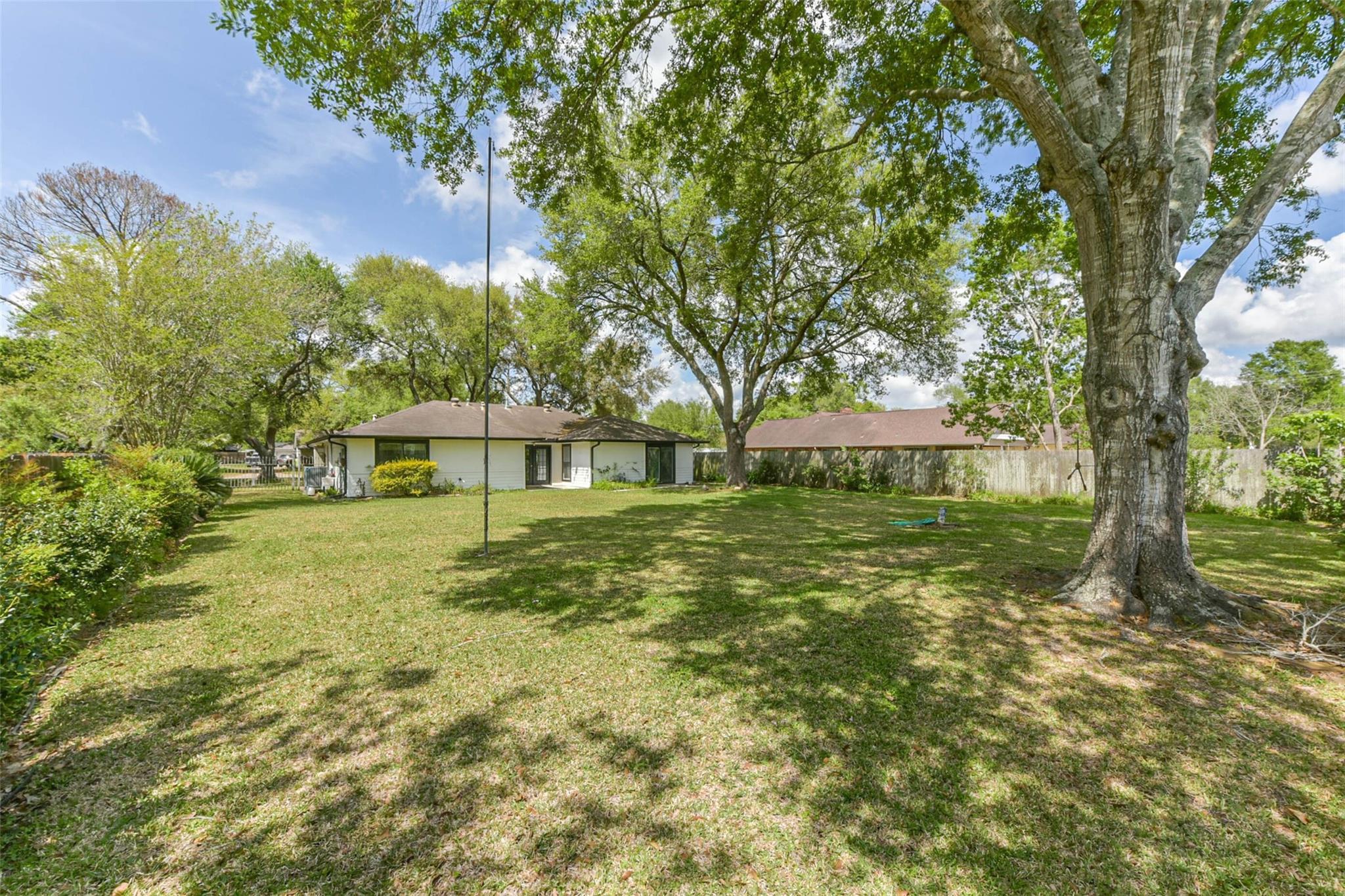 105 W Wildwinn Drive