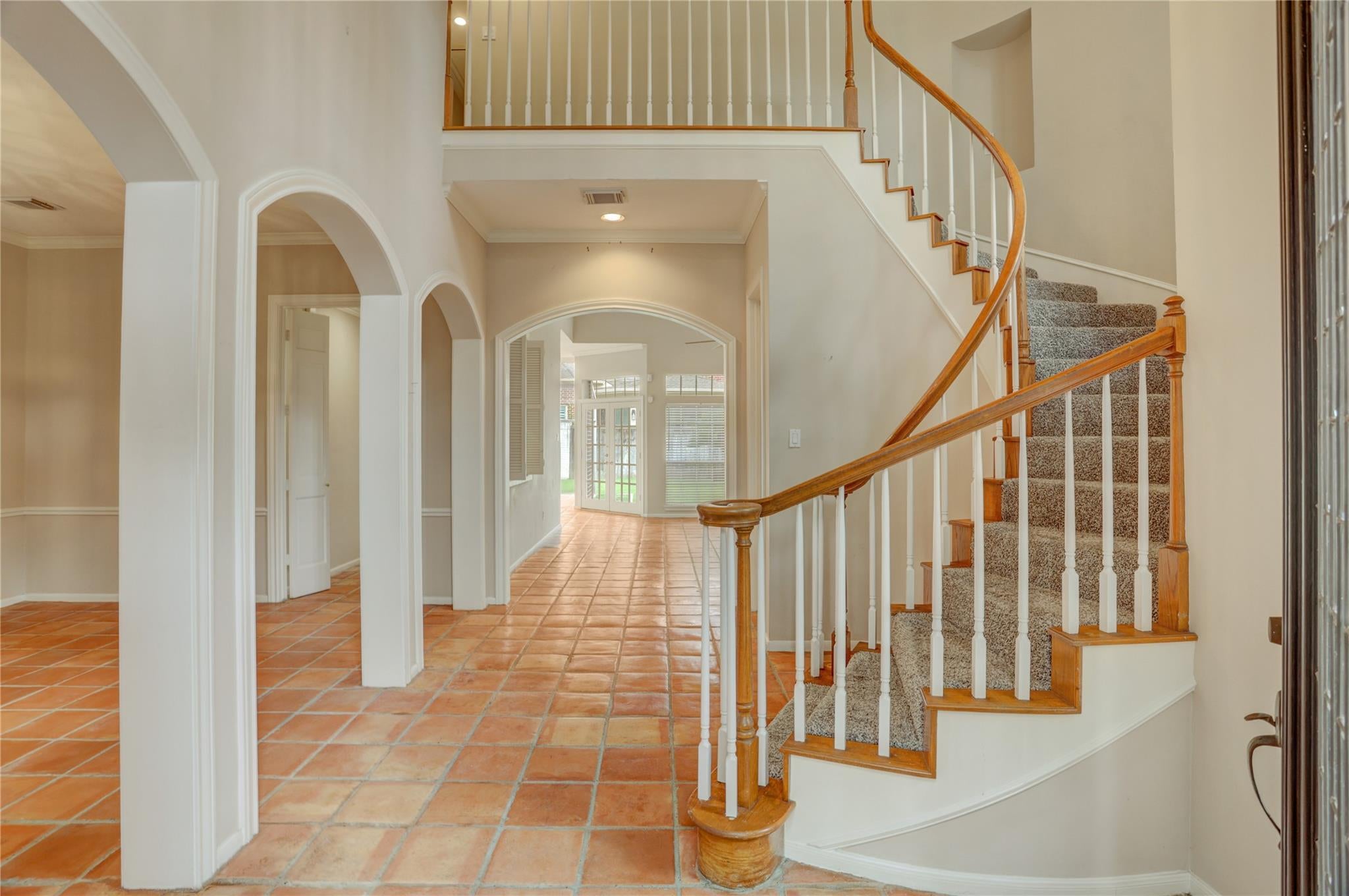 45 Ambleside Crescent Drive