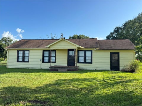 Photo of 17930 Highway 36, Guy, TX 77444 (MLS # 85304370)