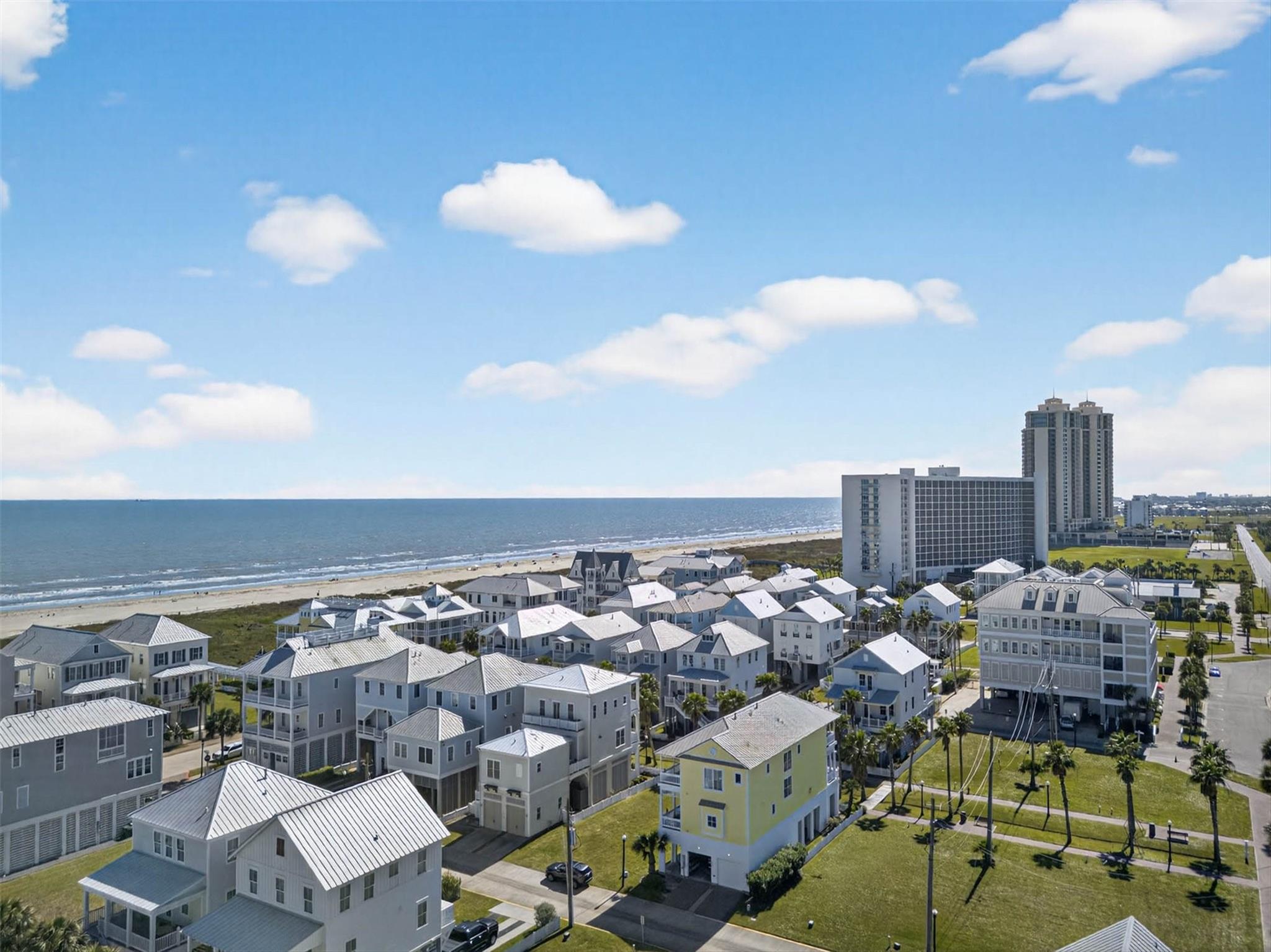 730 Beachtown Passage