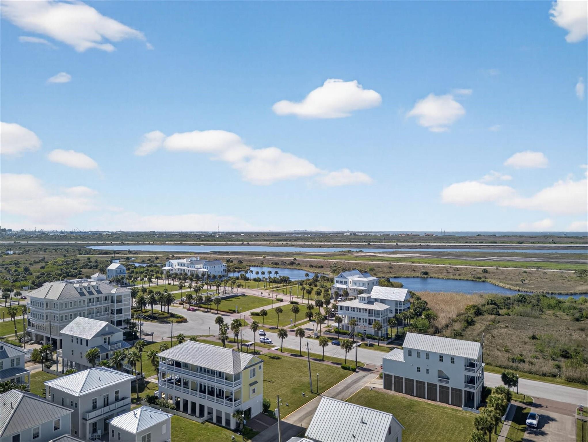 730 Beachtown Passage