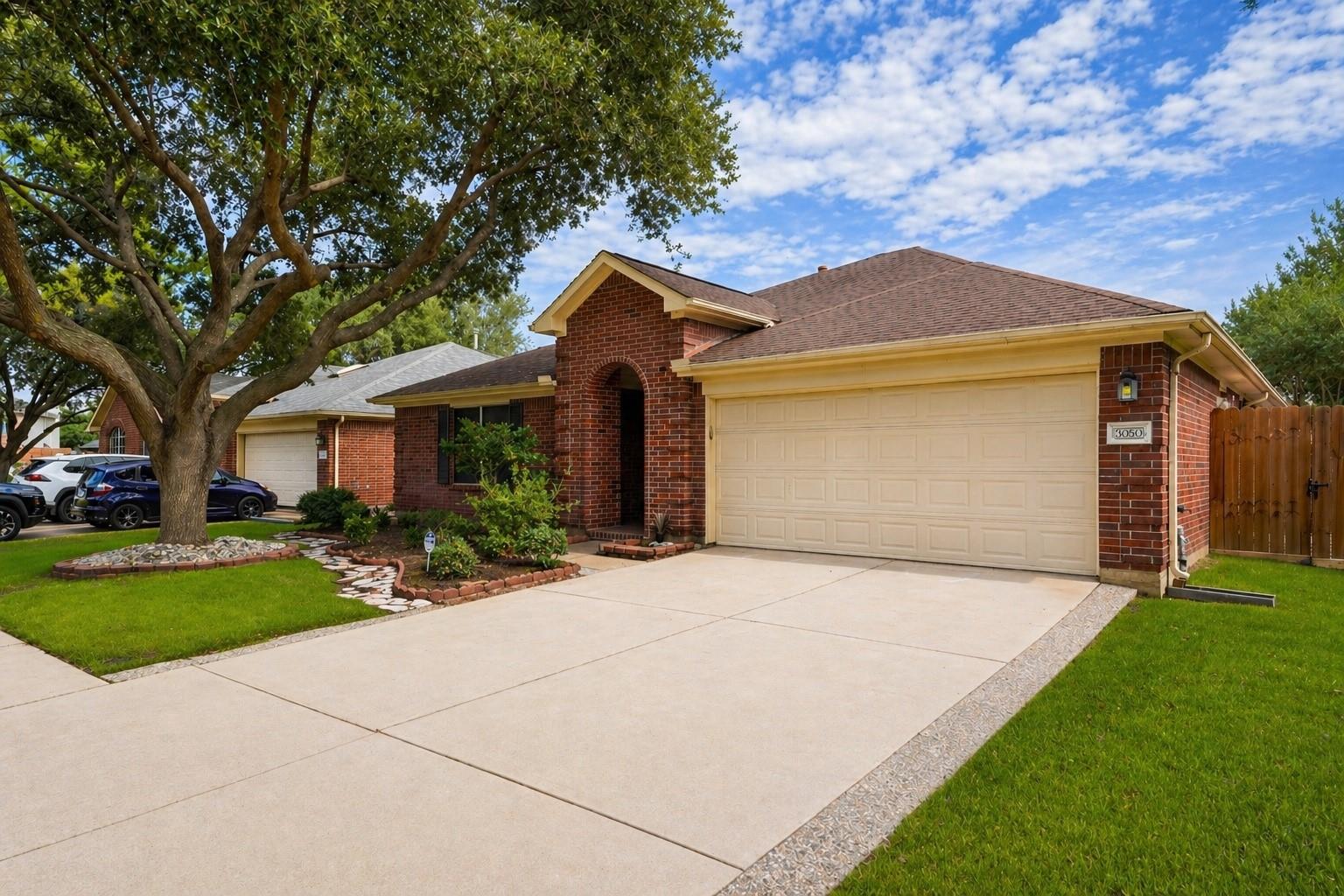 3050 Texas Oak Drive