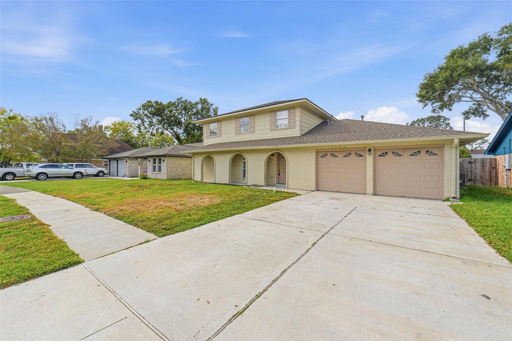 Photo of 2406 Joel Wheaton Road Rd, Houston, TX 77077 (MLS # 4681945)
