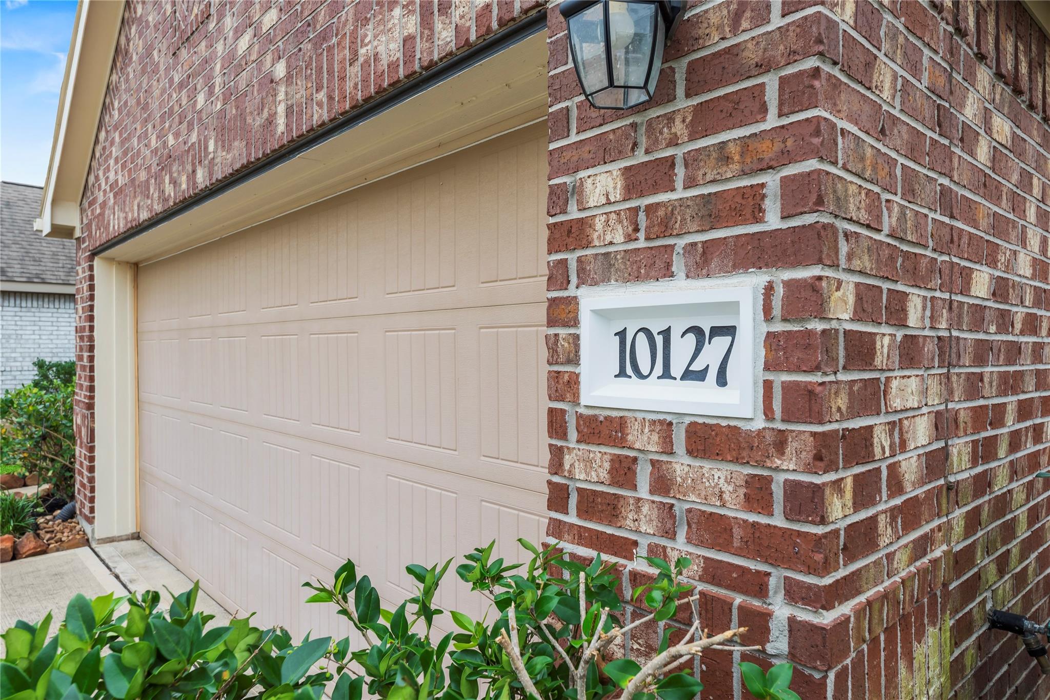 10127 Lilac Croft Lane