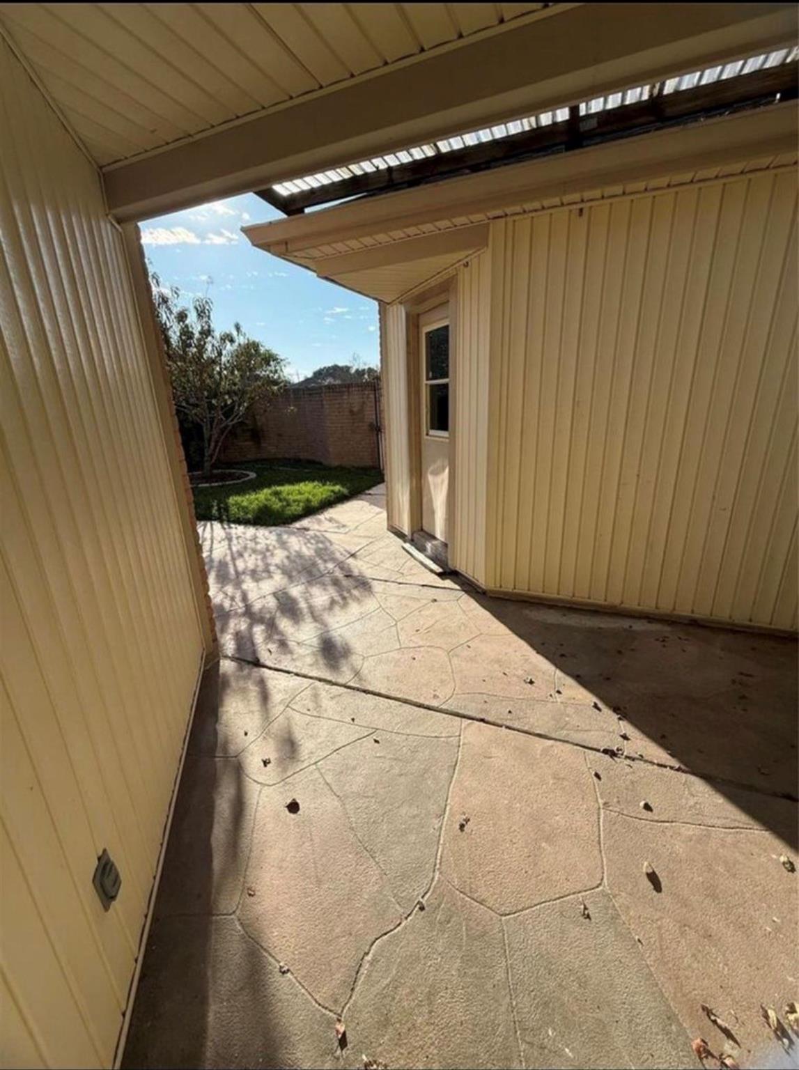 4027 Summit Valley Drive